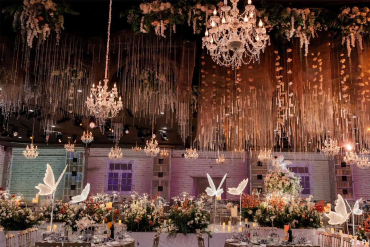 Tiệc cưới lớn ngoài trời tại Long Vỹ Palace, Hà Nội. (Ảnh: Sưu tầm) 