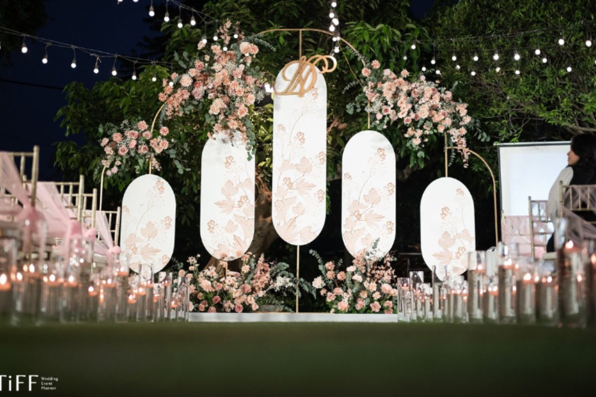 Không gian tiệc cưới sân vườn tại Nhà hàng Softwater. (Ảnh: TIFF.vn)