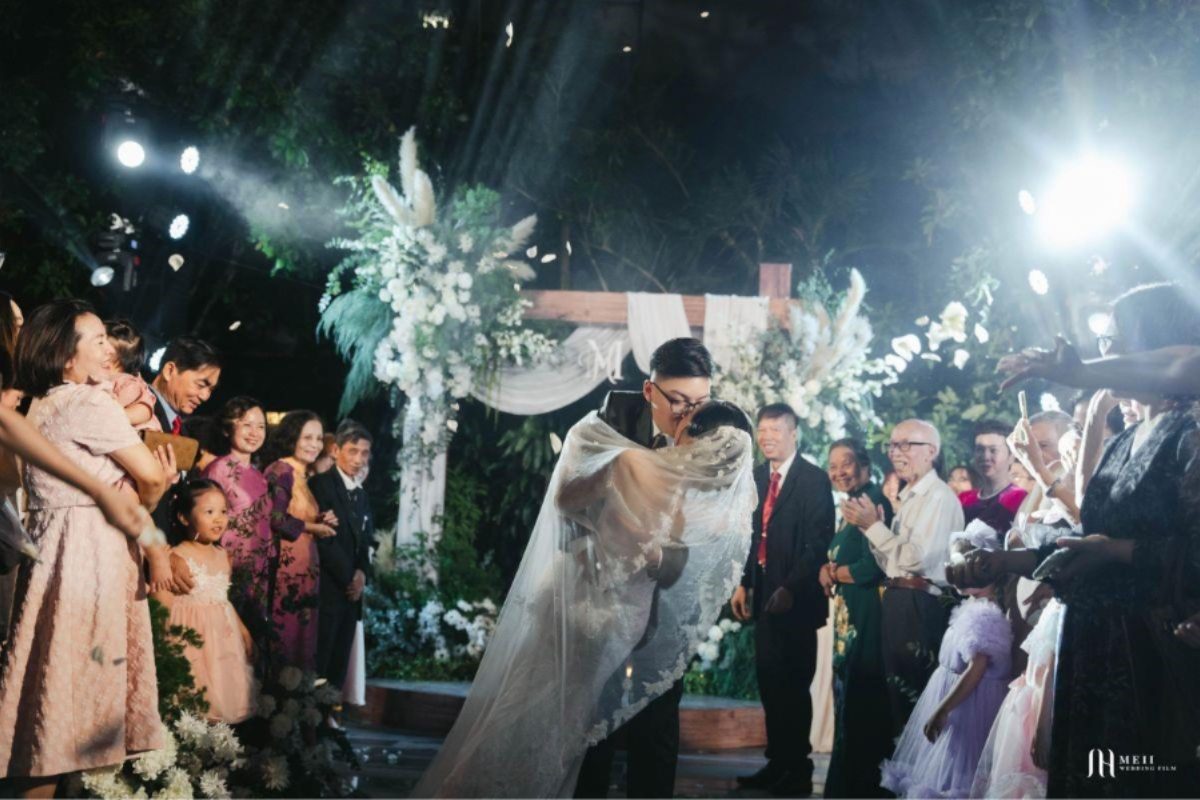 Sự kết hợp hoàn hảo giữa ánh sáng và không gian tiệc cưới (Ảnh: TIFF.vn)