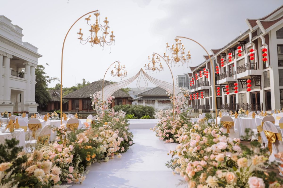 Concept Blush Romance tại Almaz Long Biên (Ảnh: sưu tầm)