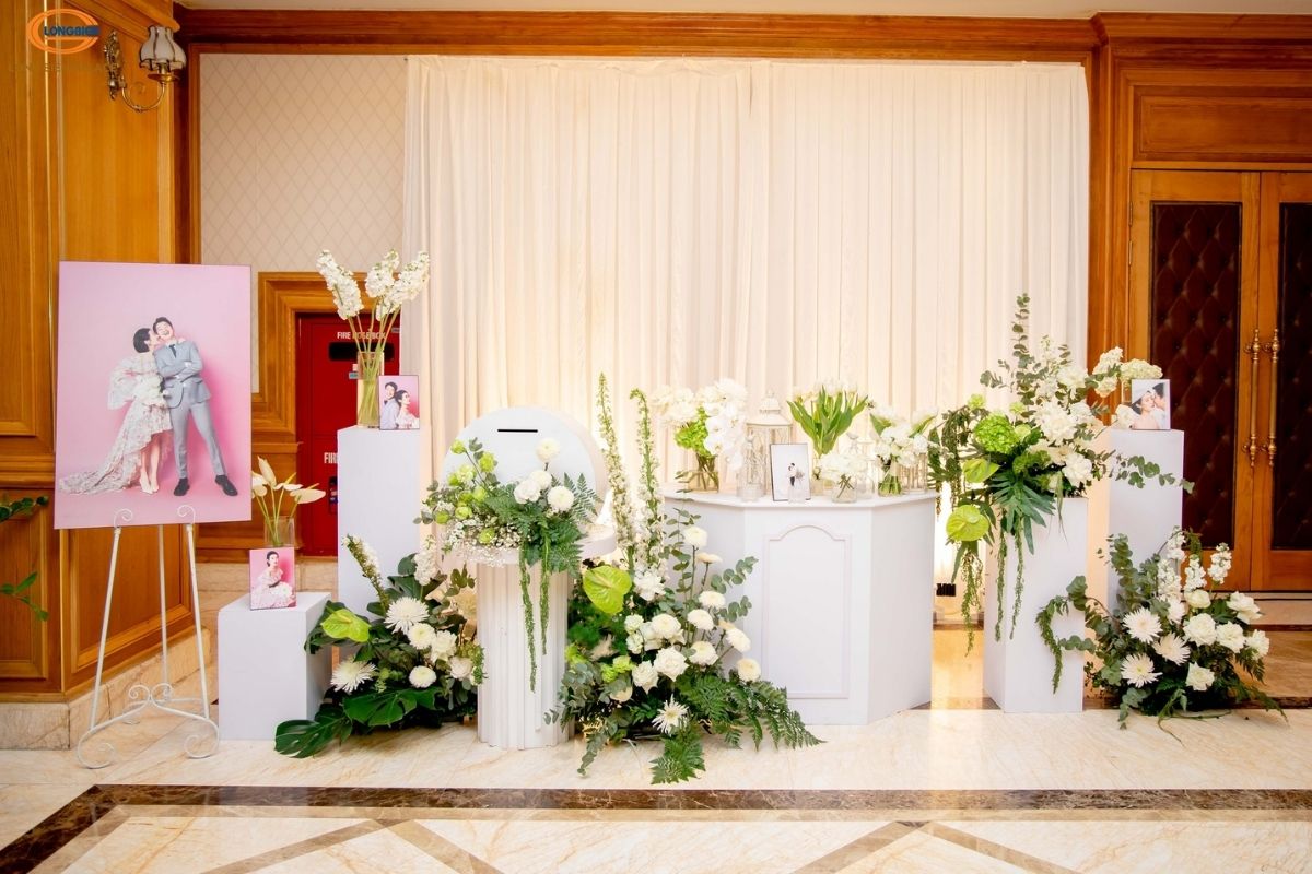 Bàn Gallary tại tiệc cưới của cặp đôi Khánh Duy & Bảo Trân tại Long Biên Palace (Ảnh: Long Biên Palace )