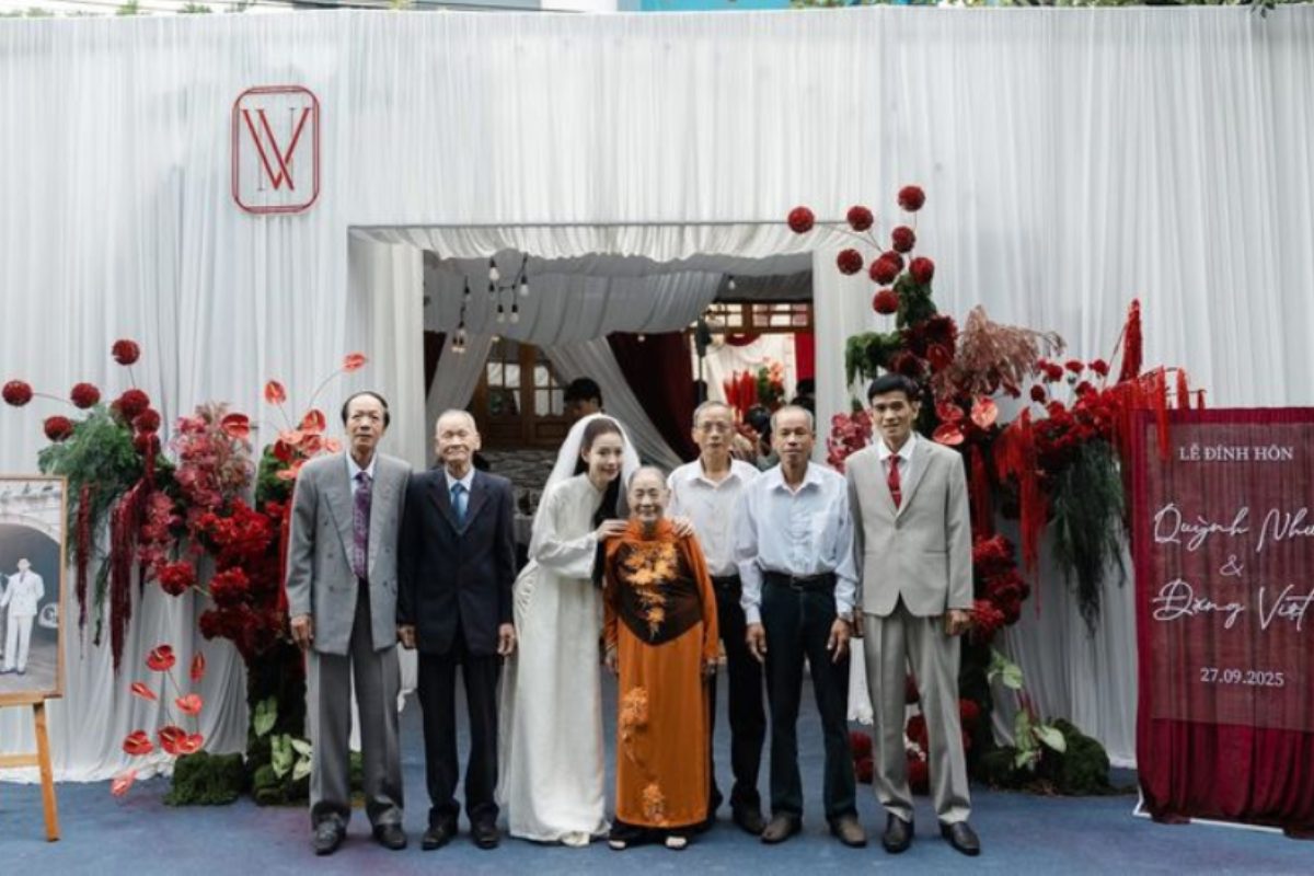 Rạp cưới trong nhà với không gian ấm cúng và trang trọng (Ảnh: Sưu tầm) 