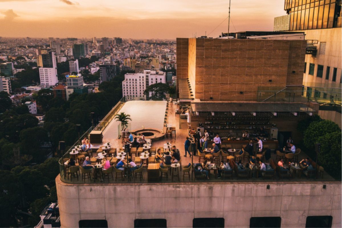 Sảnh tiệc phong cách Indochine tại Hotel des Arts Saigon. (Ảnh: Sưu tầm)