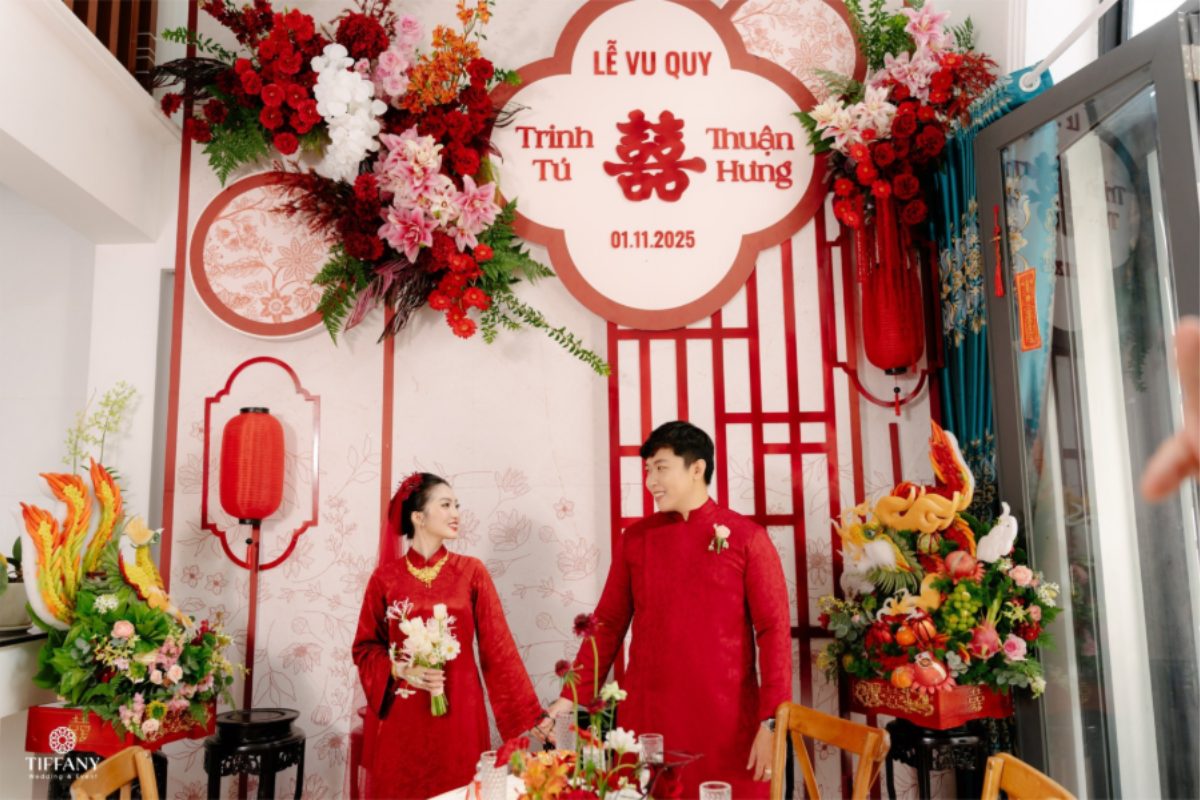 Mâm quả là một phần quan trọng trong nghi lễ cưới hỏi miền Tây, thể hiện sự trang trọng, tinh tế và tình cảm giữa hai gia đình. (Ảnh: TIFF.vn) 