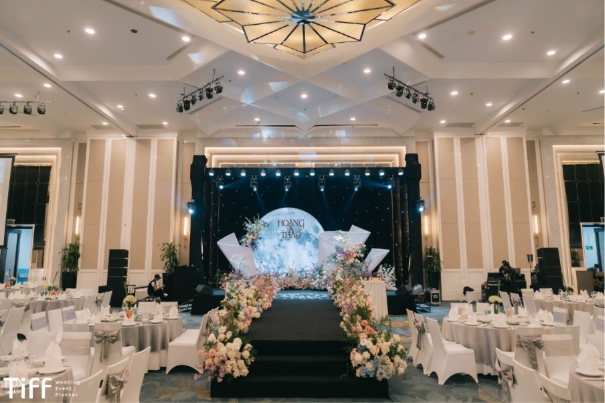 Ballroom khách sạn 5* với thiết kế hiện đại và hệ thống ánh sáng cao cấp. (Ảnh: TIFF.vn)