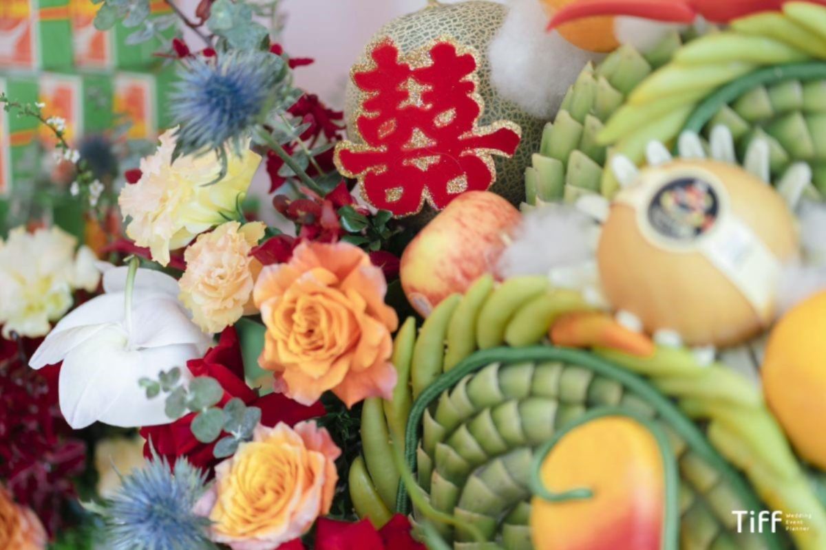 Mâm quả cưới đơn giản nhưng vẫn đầy đủ lễ vật, phù hợp ngân sách nhưng vẫn đảm bảo trang trọng. (Ảnh: TIFF.vn) 