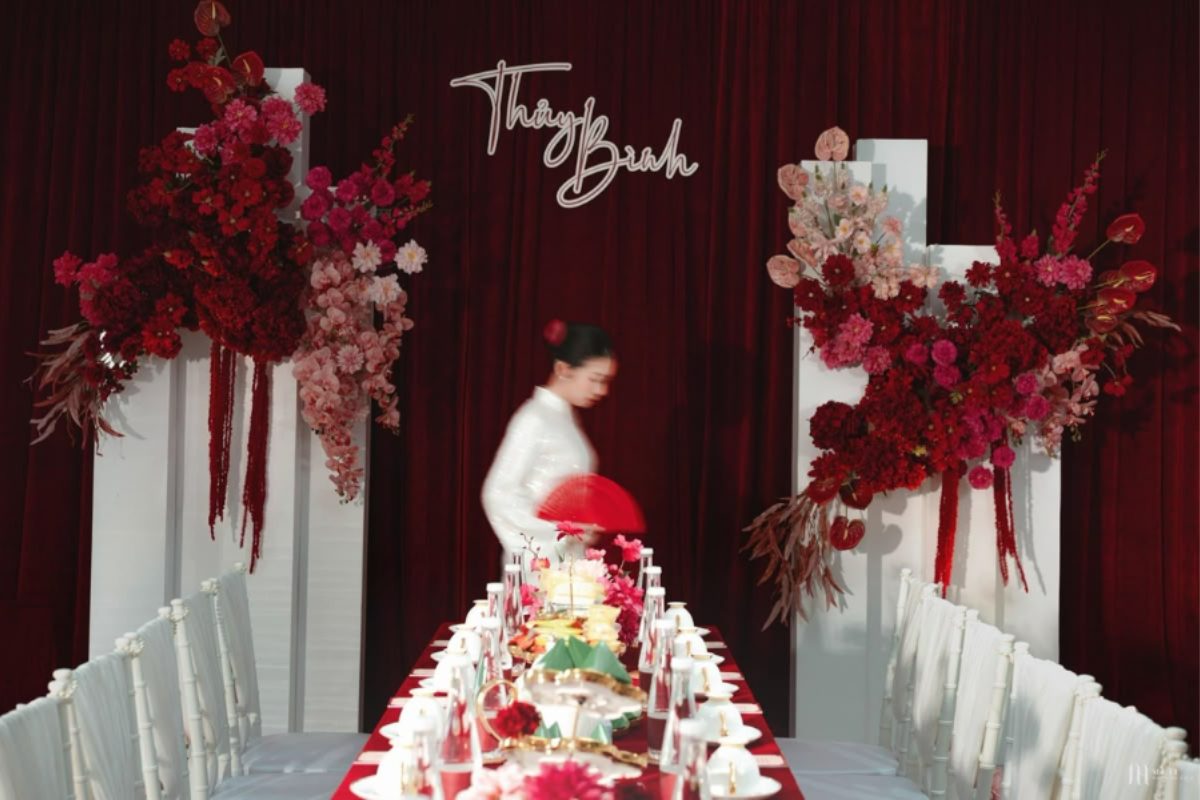 Lễ gia tiên phong cách Đông Dương tạo điểm nhấn trang nghiêm.(Ảnh: Sưu tầm) 