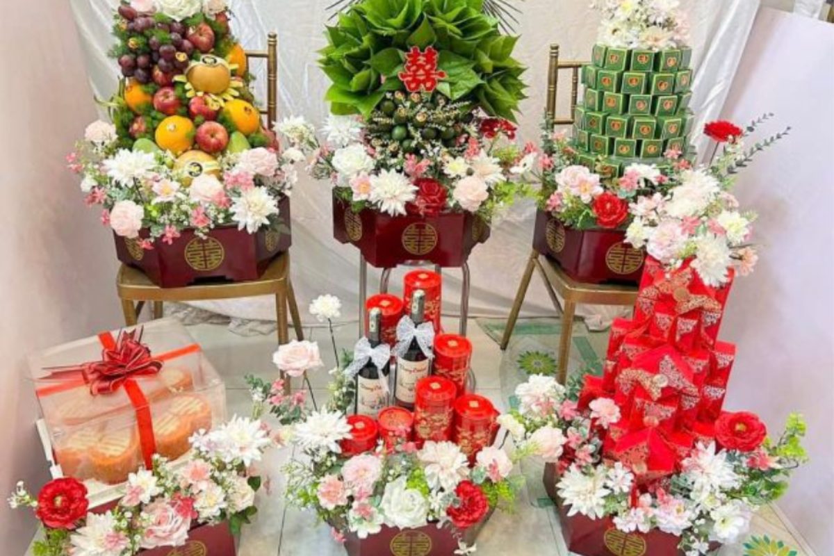 Mâm quả cưới truyền thống miền Nam với lễ vật đầy đủ mang ý nghĩa sâu sắc trong ngày trọng đại. (Ảnh: Sưu tầm)