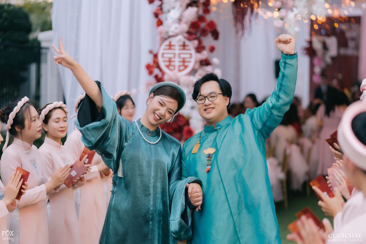 Với bạn bè thân - lời mời cưới với sự hài hước, vui vẻ và chân thành luôn được đặt lên hàng đầu. (Ảnh: TIFF)