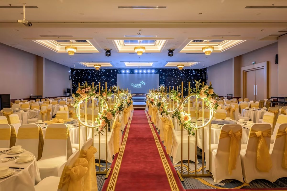 Cralis Palace là nhà hàng tiệc cưới được nhiều cặp đôi tin chọn ở Quận Thủ Đức, TP HCM (Ảnh: sưu tầm) 