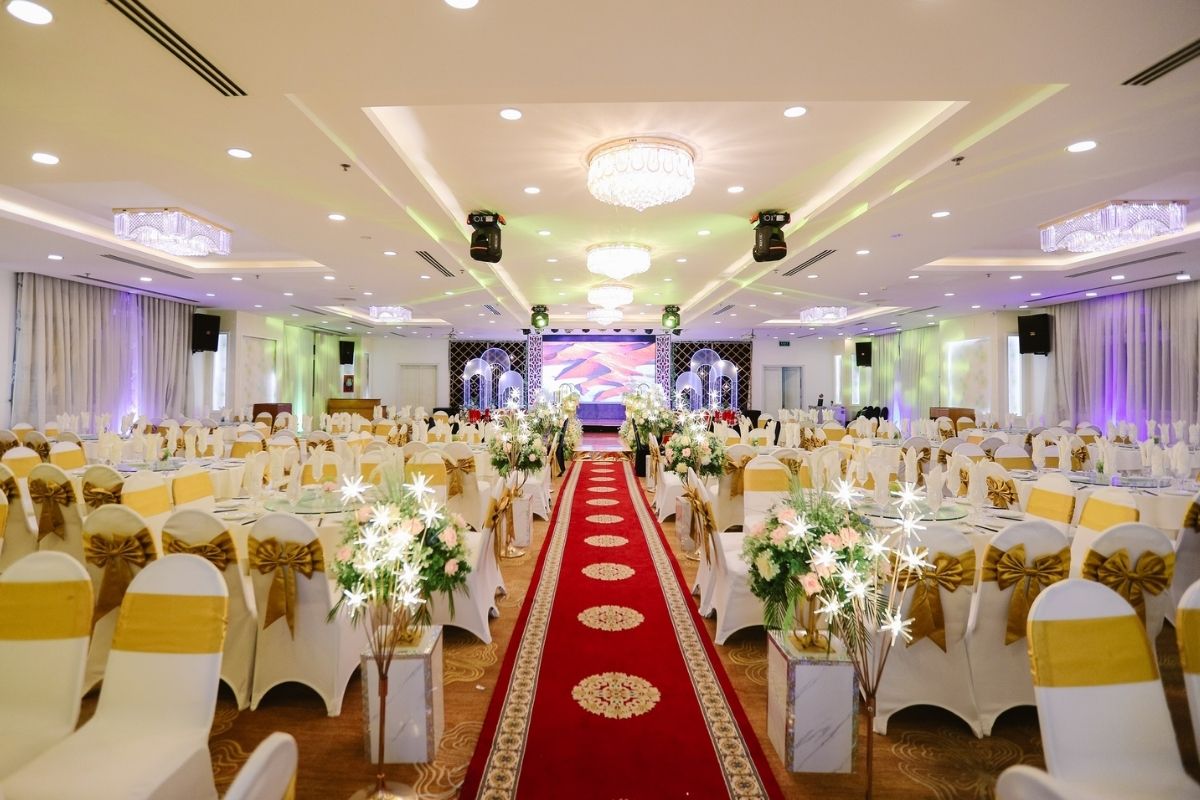 Không gian cưới Tân Phú tạo cảm giác ấm áp thoải mái cho khách mời (Ảnh: Sưu tầm)