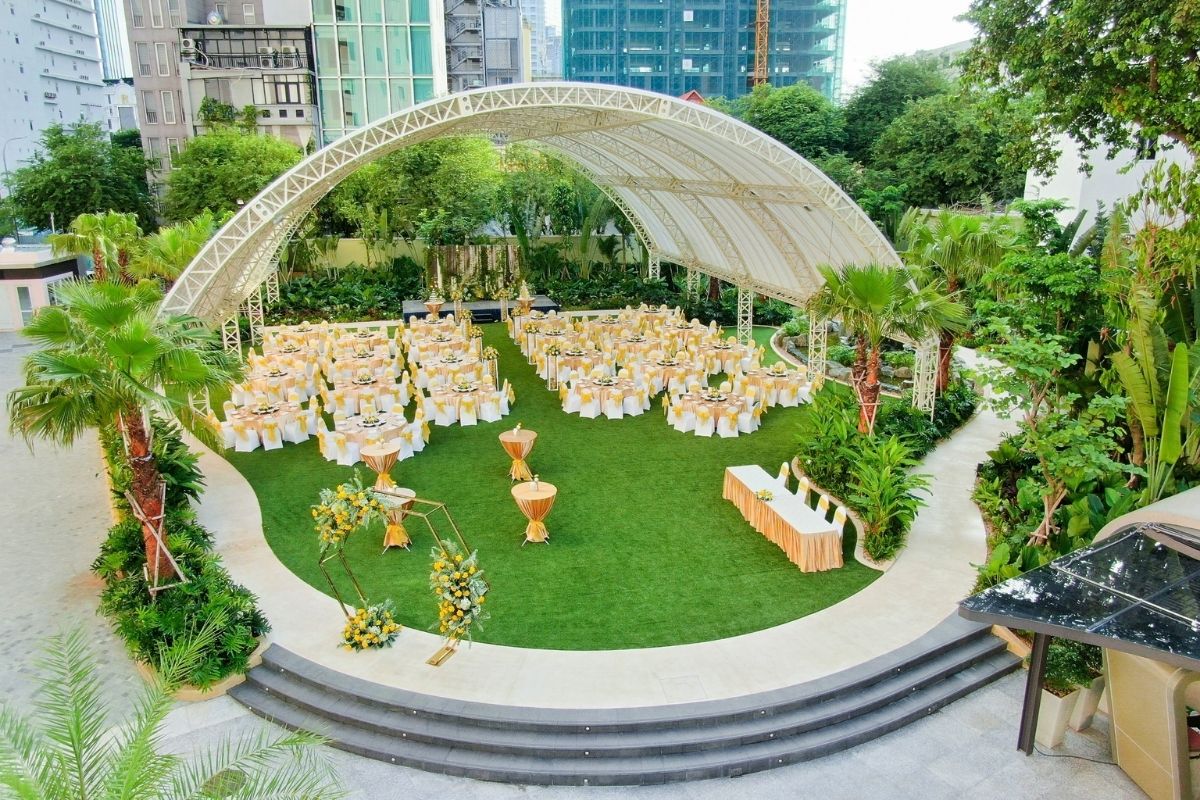 Khu vườn Lotte tiệc ngoài trời lý tưởng giữa lòng thành phố (Ảnh: Sưu tầm)