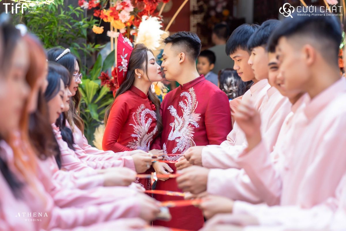 Một stt đăng ảnh cưới được đầu tư sẽ giúp bức ảnh “biết nói”, chạm đến cảm xúc của cả hai bạn và người xem. (ẢNH: TIFF)