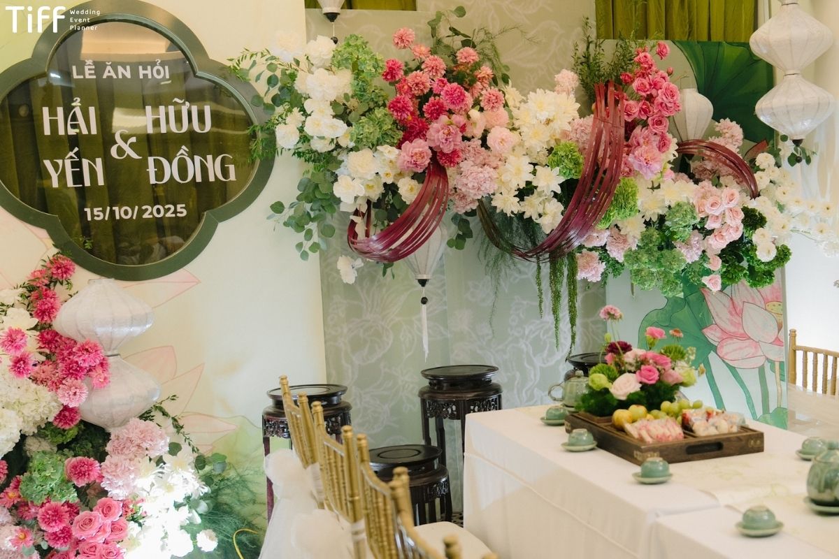 Phông cưới tư gia mini gọn gàng cho nhà ống chung cư (Ảnh: TIFF)