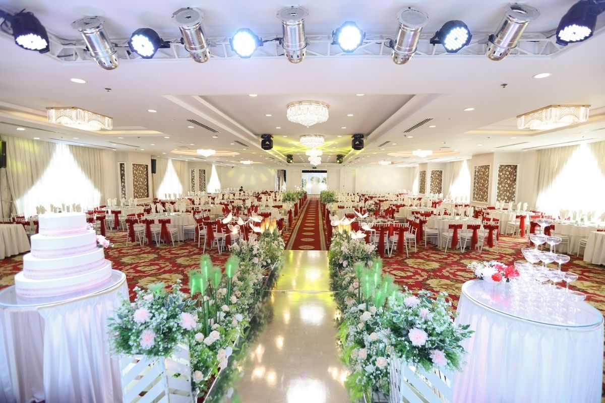 Rose Garden mang đến phong cách ấm cúng, nữ tính với nhiều chi tiết trang trí mang hơi hướng garden (Ảnh: Sưu tầm)