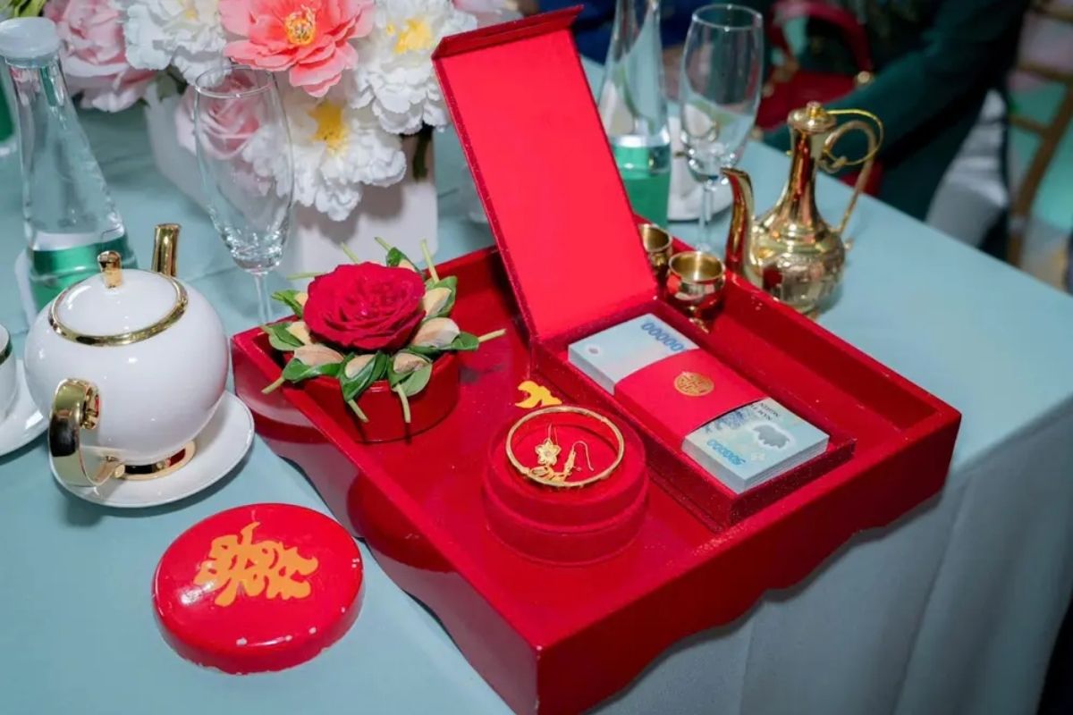 Tiền nạp tài tùy vào sự thống nhất giữa hai họ (Ảnh: sưu tầm)