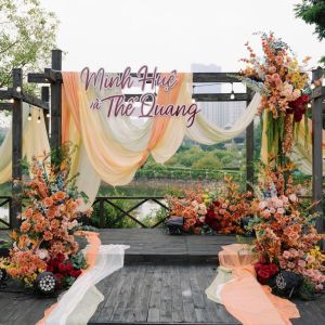 Trang trí tiệc cưới Huệ & Quang tại Trung tâm Hội Nghị Quốc gia