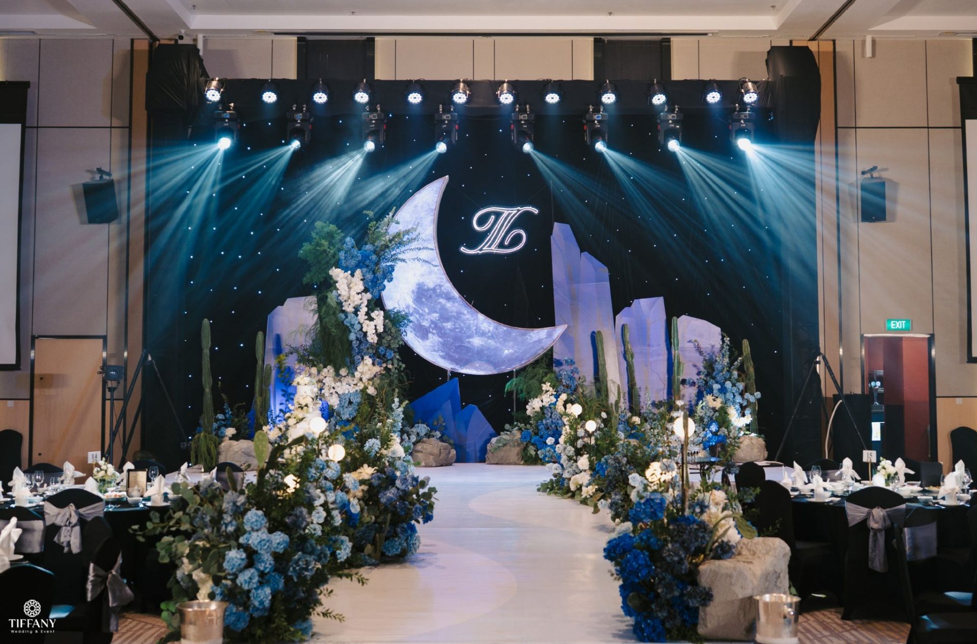 trang-tri-tiec-cuoi-ly-tung-tai-sheraton-hanoi