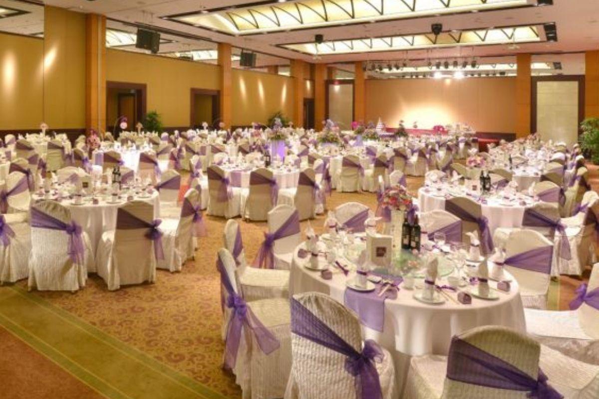 Equatorial là khách sạn 5 sao quốc tế với ballroom lớn. (ẢNH: Sưu tầm)