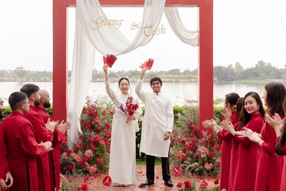 Các cặp đôi nên giữ sảnh trước3- 6 tháng để không bị lệch giờ hoặc phải chọn sảnh nhỏ hơn mong muốn. (ẢNH: TIFF)