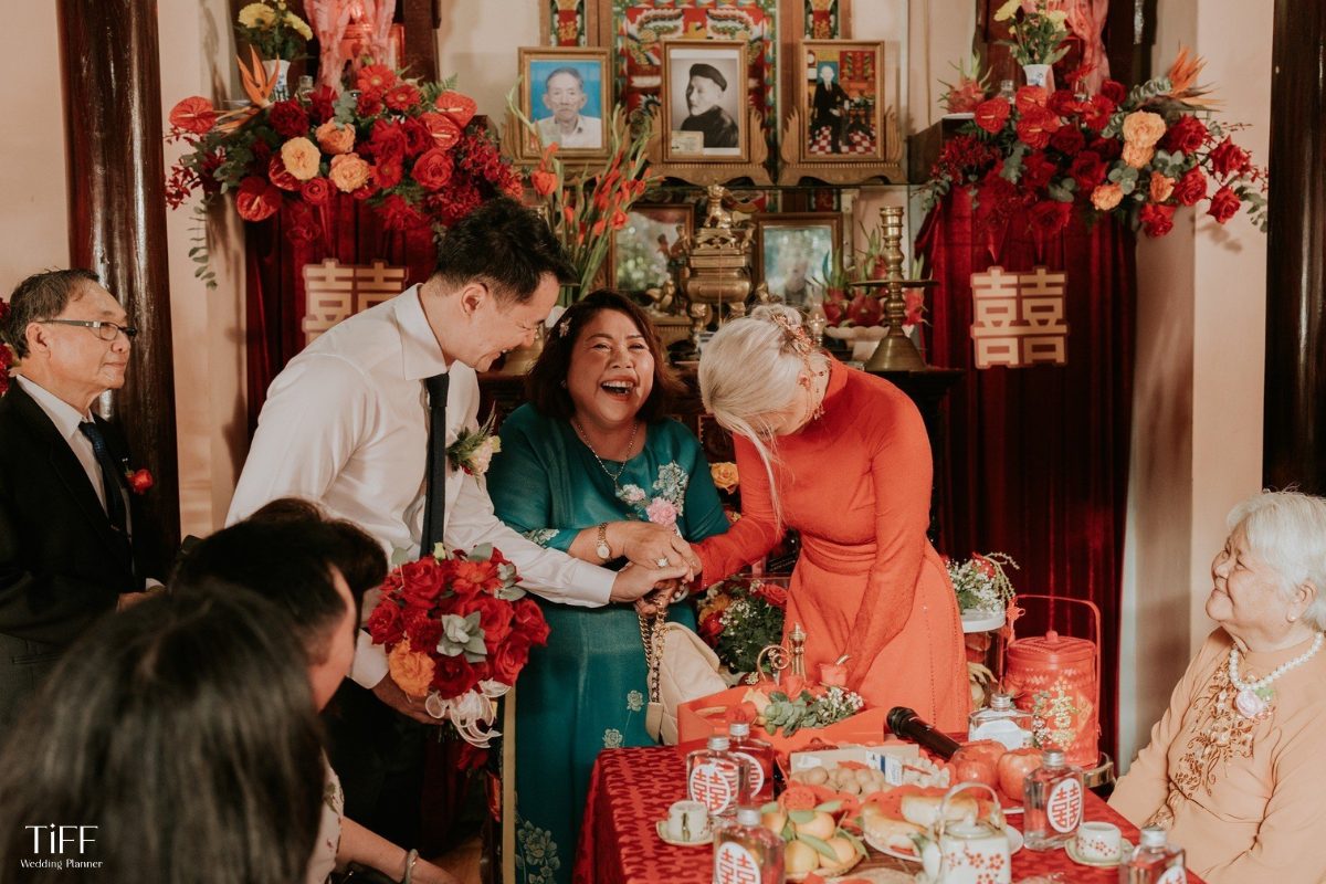 Thời điểm và địa điểm tổ chức lễ lại quả khá linh hoạt, phụ thuộc vào phong tục vùng miền cũng như sự thống nhất giữa hai gia đình. (ẢNH: TIFF)