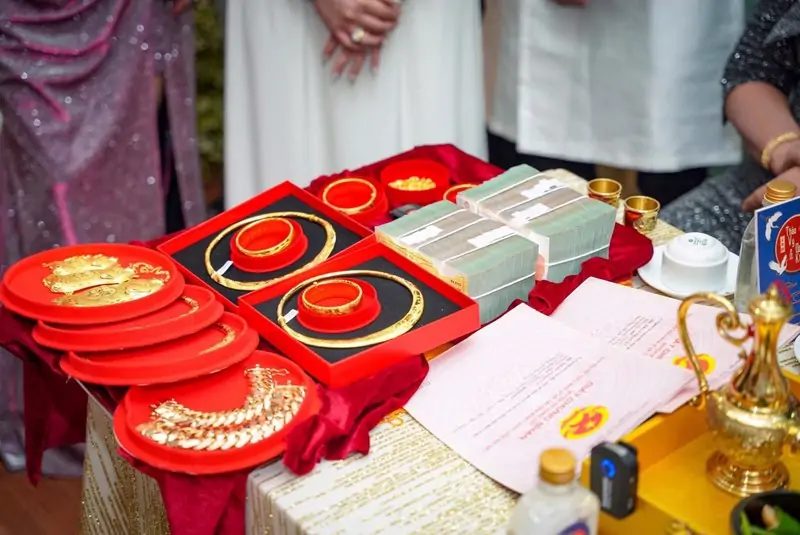 Của hồi môn mang nhiều giá trị tinh thần hơn giá trị vật chất (Ảnh: sưu tầm)