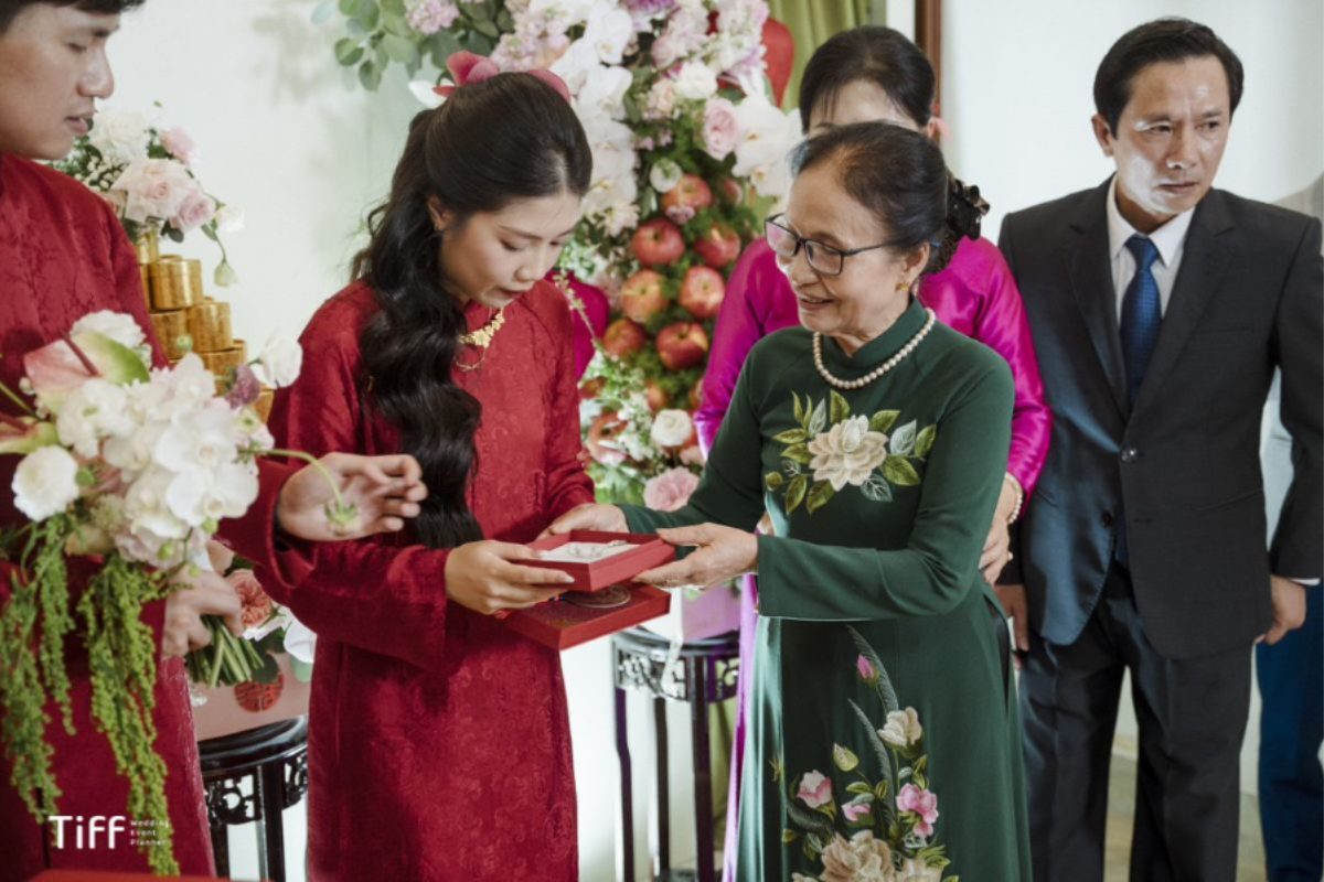 Cô dâu nên bảo quản và sử dụng của hồi môn sao cho tinh tế và giữ được sự độc lập trong gia đình. (Ảnh: TIFF.vn) 