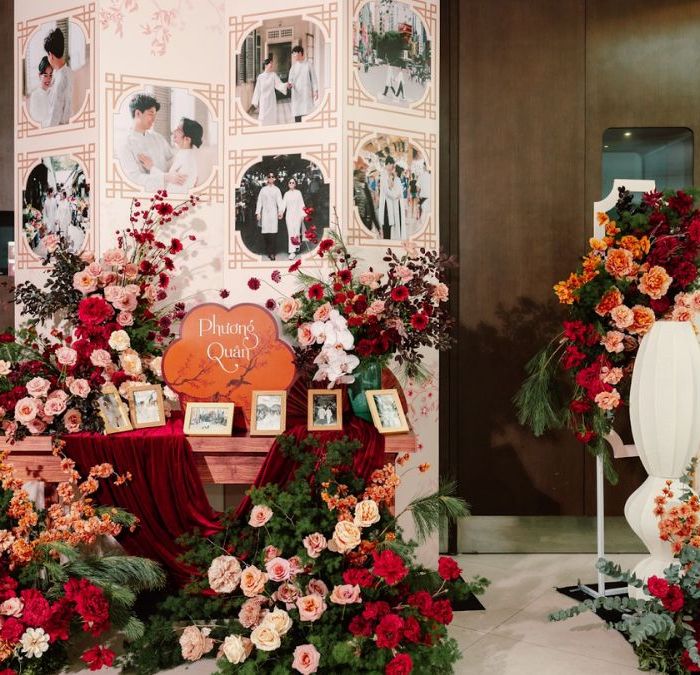 Bàn gallery cưới đẹp
