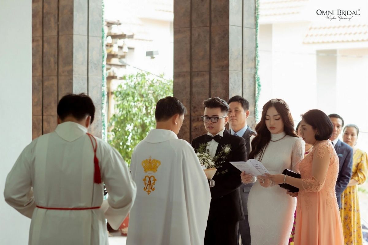 Bài Tin Mừng do linh mục chọn giúp phụng vụ cưới hài hòa hoàn cảnh đôi bạn (Ảnh: Sưu tầm)