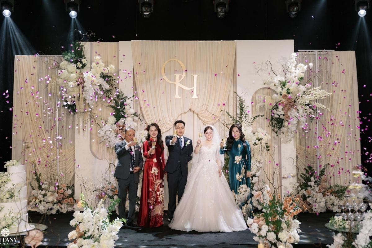 Nghi thức lễ hợp cẩn truyền thống (Ảnh: TIFF.vn)