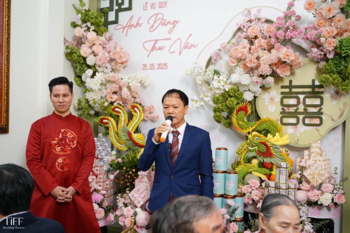 Lời mở đầu trong bài phát biểu lễ đón dâu, cảm ơn nhà trai vì sự đón tiếp nồng nhiệt và sự quan tâm chu đáo. (Ảnh: TIFF.vn) 