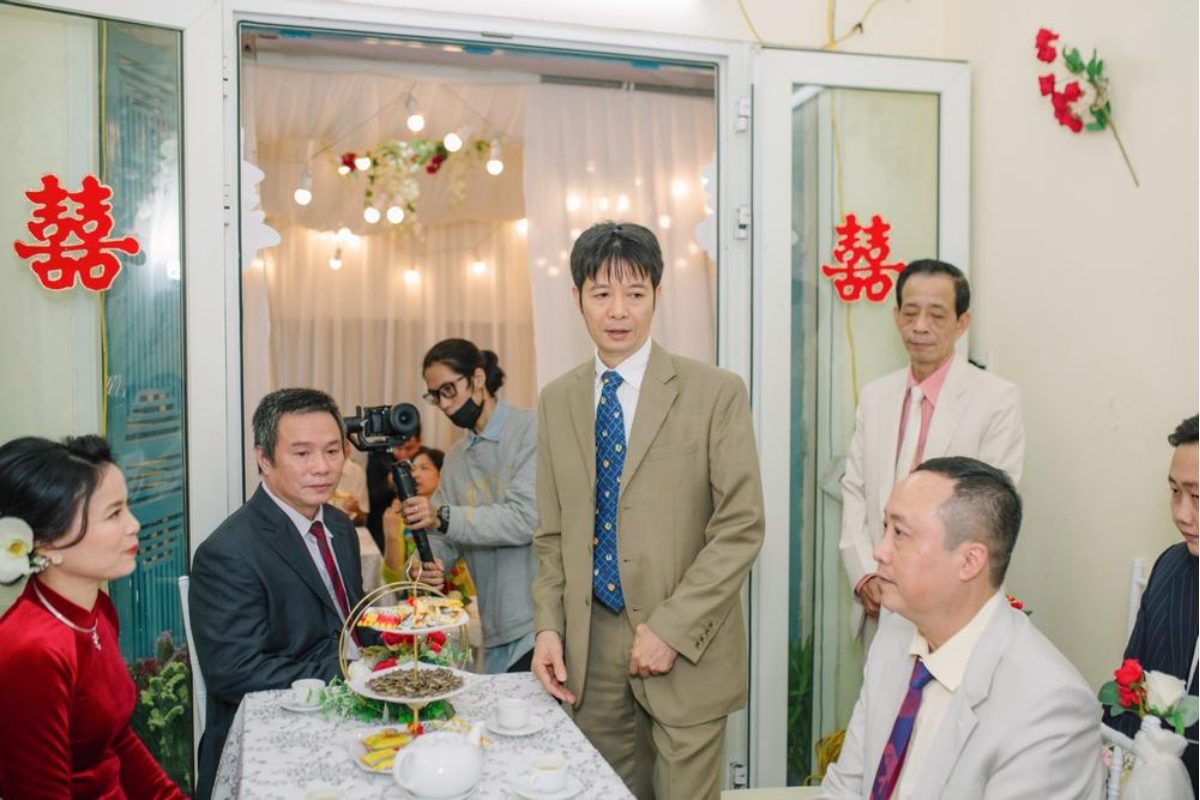 Việc lựa chọn người đại diện phát biểu cho họ nhà gái cũng là yếu tố quan trọng của buổi lễ dạm ngõ (Ảnh: sưu tầm)