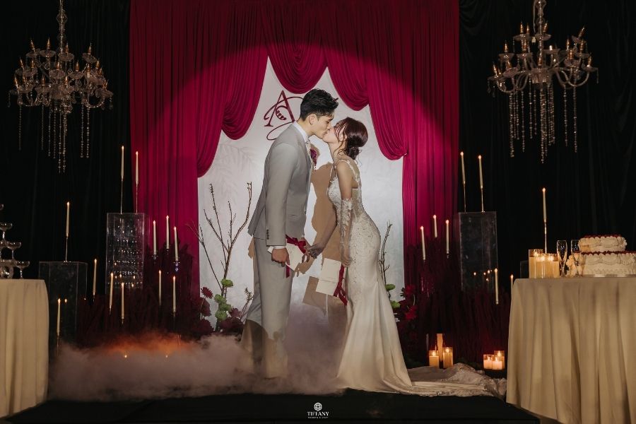 lap-ke-hoach-cuoi-ngoc-ha-aevrom-tai-new-world-saigon