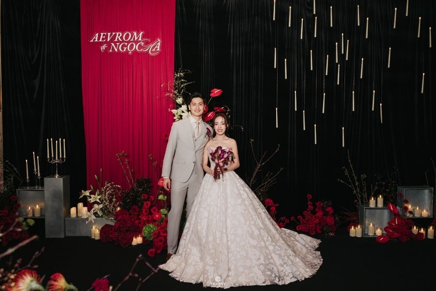 trang-tri-tiec-cuoi-ngoc-ha-aevrom-tai-new-world-saigon