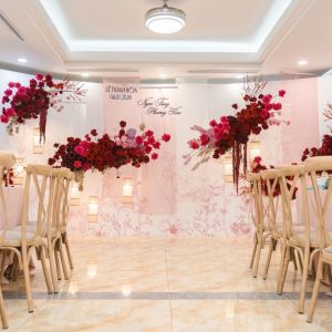 Trang trí tư gia cưới Tùng & Hoa tại Hà Nội