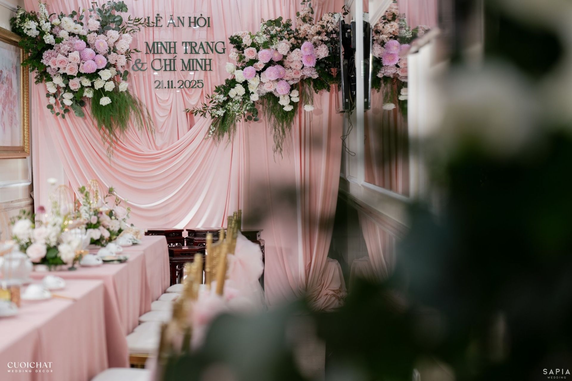 trang-tri-tu-gia-cuoi-minh-trang-chi-minh-tai-ha-noi